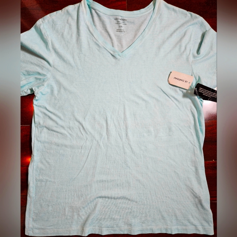 NWT Le Chateau T-shirt